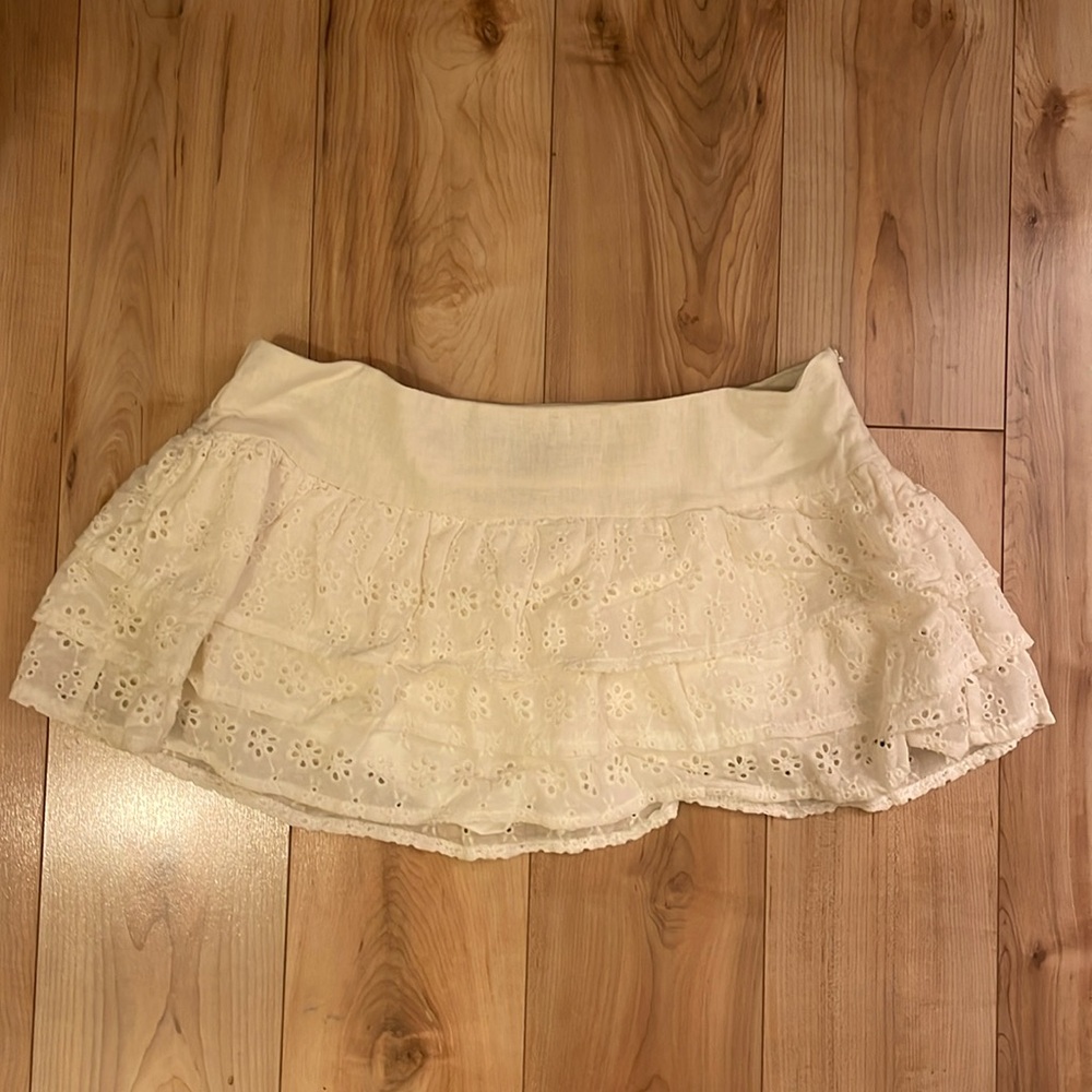 ⭐️NWT EDIKTED MINI SKORT⭐️